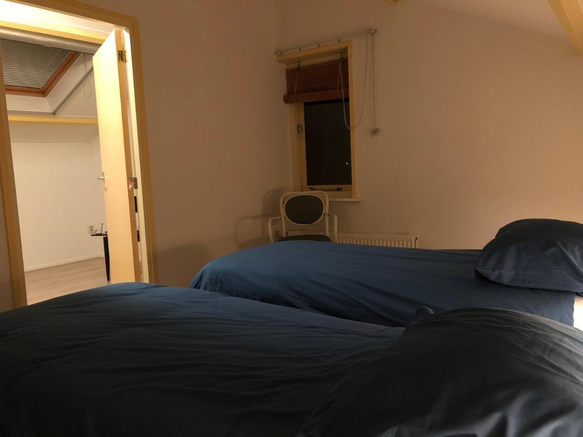 Familiehuis Achter De Duijnhoeve Zuidbakkum Extérieur photo