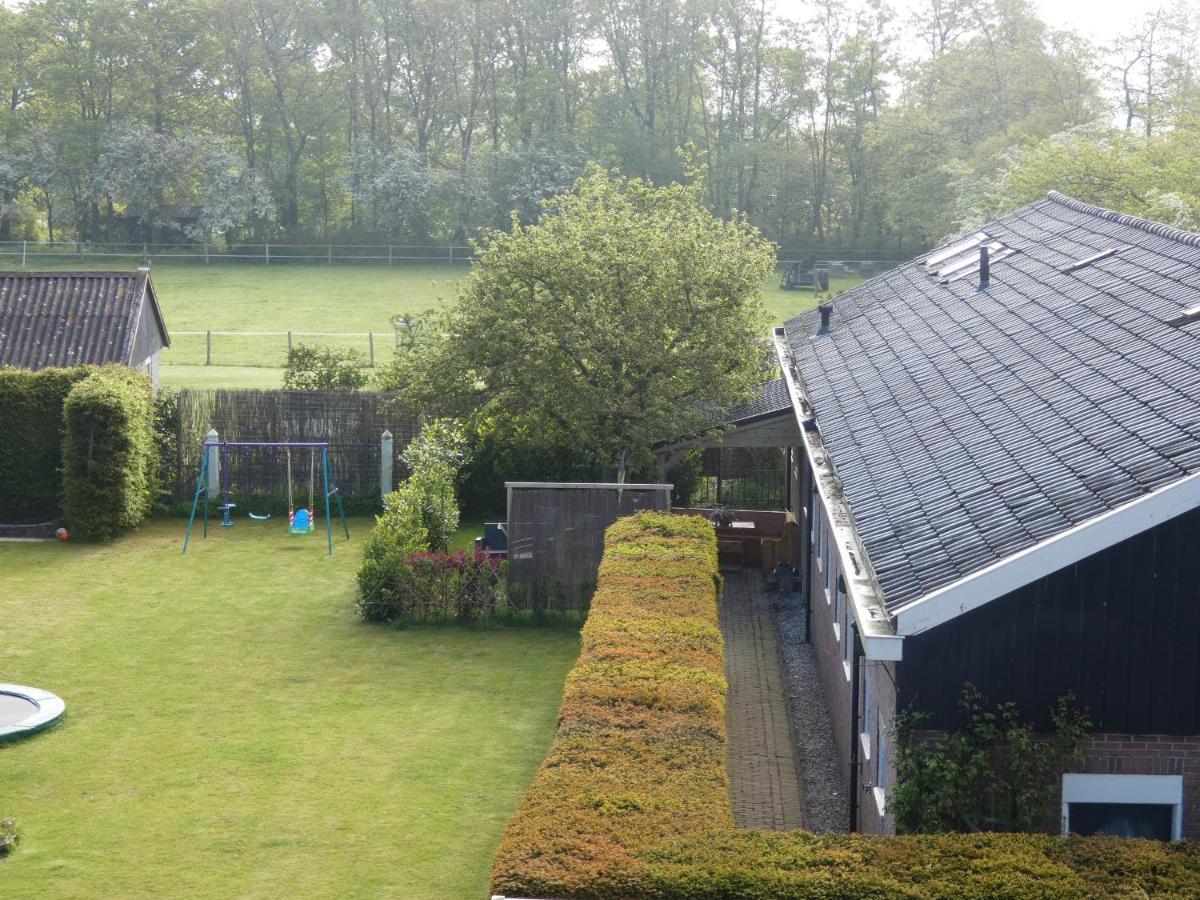 Familiehuis Achter De Duijnhoeve Zuidbakkum Extérieur photo
