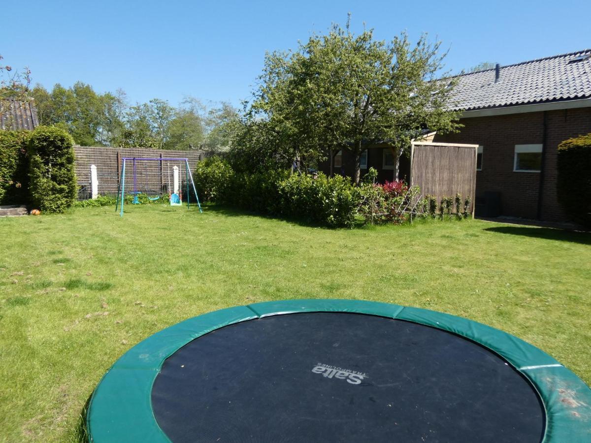 Familiehuis Achter De Duijnhoeve Zuidbakkum Extérieur photo