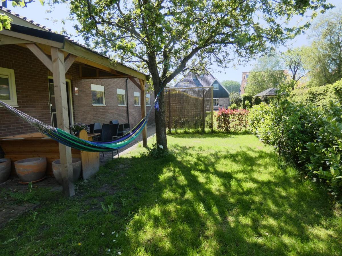 Familiehuis Achter De Duijnhoeve Zuidbakkum Extérieur photo