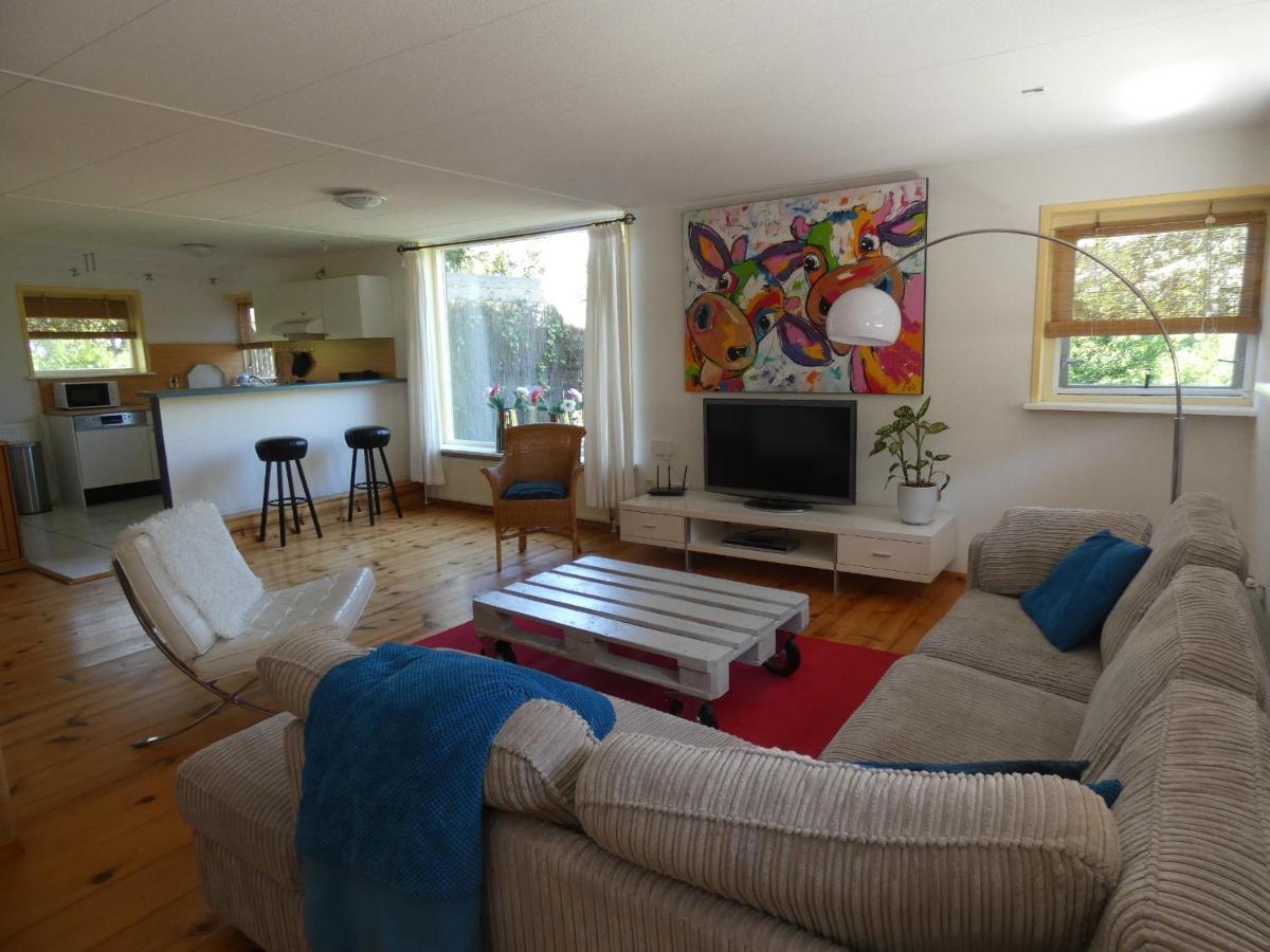 Familiehuis Achter De Duijnhoeve Zuidbakkum Extérieur photo
