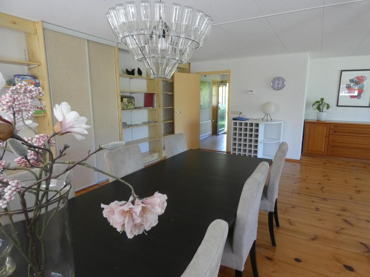 Familiehuis Achter De Duijnhoeve Zuidbakkum Extérieur photo